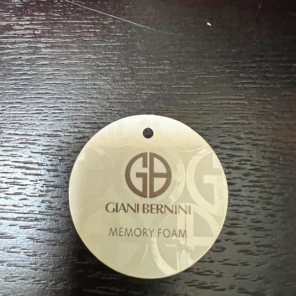 Giani Bernini Memory Foam Booties - Picture 8 of 8